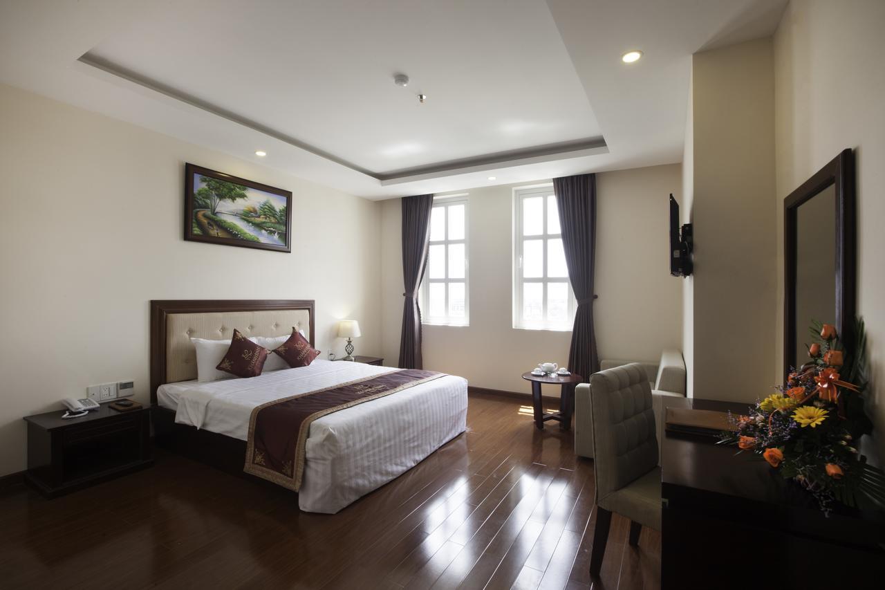 Khanh Linh Hotel Pleiku Exterior photo